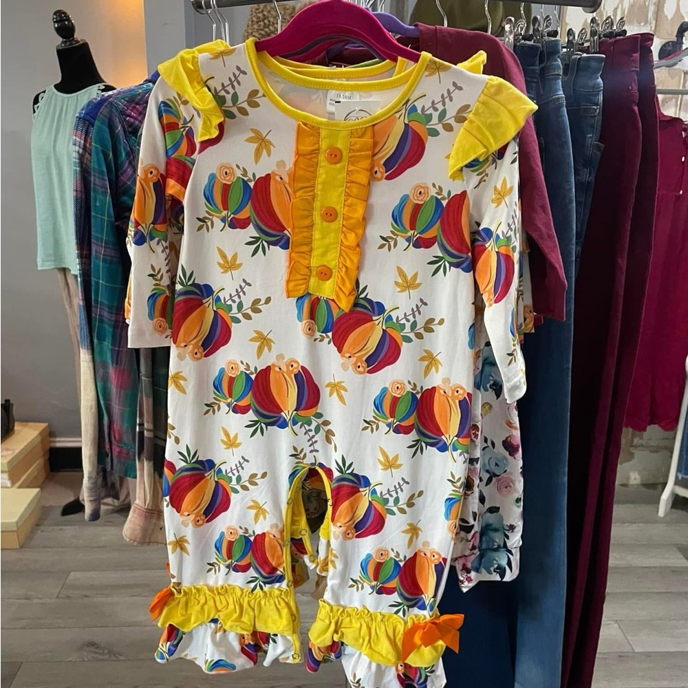 Colorful Parrot Print Baby Romper
